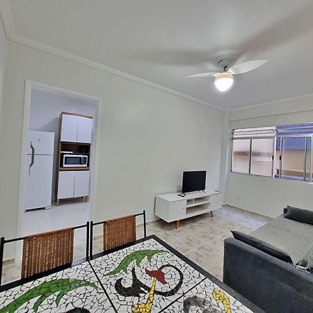 과루자 01 Dorm Reformado C/Ar Cond, Wi-Fi, 1 Vaga, Enseada, Prox Ao Pao De Acucar 아파트 외부 사진